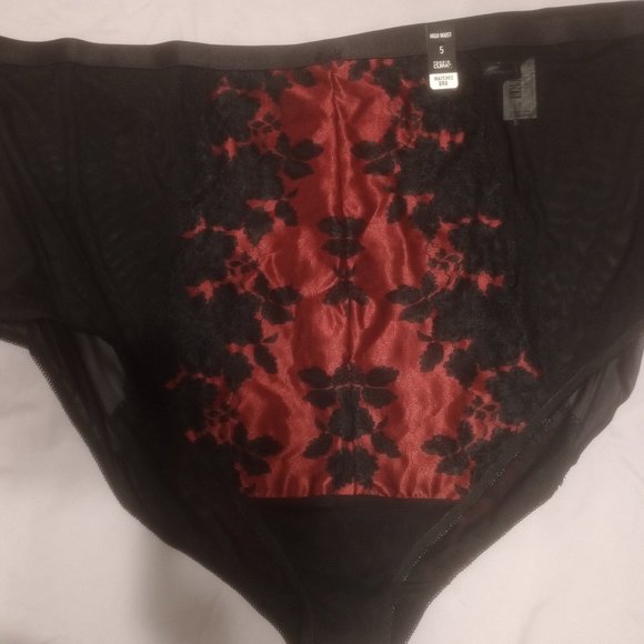 NWT Torrid Curve High Waist Black and Burgundy Lace Sheer 5 (5X) Panties SEXY !! - Picture 1 of 3